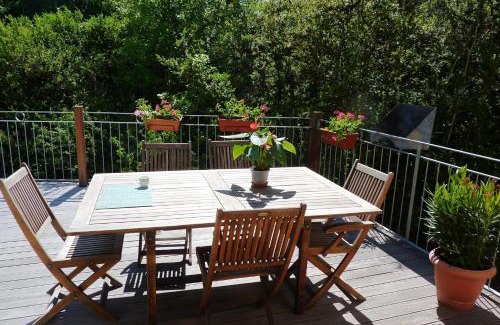 Loubressac Casa | Maison spacieuse à Loubressac avec piscine privée