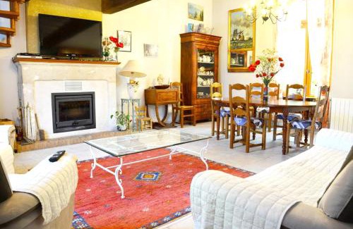 Thenac Casa | Maison spacieuse à Thénac avec piscine privée