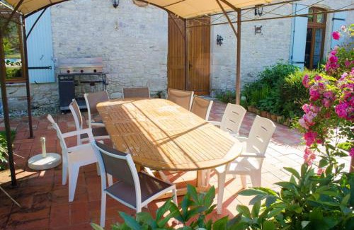 Thenac Casa | Maison spacieuse à Thénac avec piscine privée