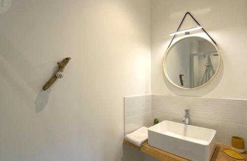 Cezay Casa | Maison spacieuse avec piscine, spa et sauna à Cezay - FR-1-496-297