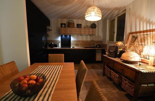 Roujan Casa | Maison spacieuse et confortable avec patio