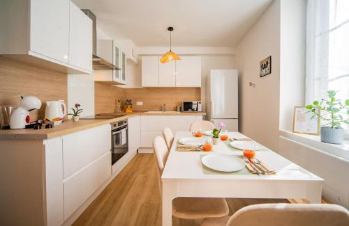 Monnaie Casa | Maison sur cour - 3 ch - Calme - Proche de Tours