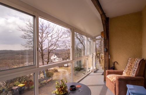 Saint-Cernin-de-Larche Casa | Maison Sur le Causse Corrézien
