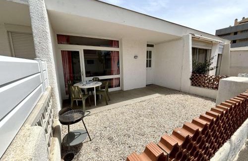 Port-la-Nouvelle Casa | Maison T3 avec terrasse, proche plage et commerces - Port-la-Nouvelle - FR-1-229C-160