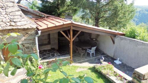 Saint-Parthem Casa | Maison tout confort calme vallée du Lot proche de Conques en Aveyron