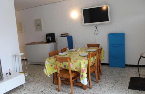 Port-la-Nouvelle Casa | Maison traversante climatisée, 200m de la plage, 2 terrasses, 2 chambres, 6 couchages - FR-1-229C-7