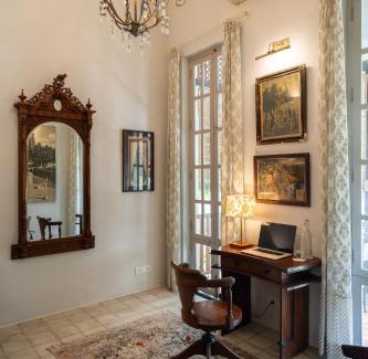 White Town Cama Y Desayuno | Maison Twenty Six by LuxUnlock Private Villas