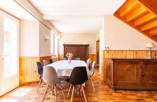 Avajan Casa | Maison typique 10 pers. avec Wifi, jardin et terrasse, à 5 min de Loudenvielle - FR-1-695-58