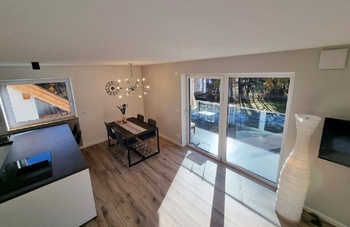 Collalbo Apartamento | Maison Vert - Neuwertige Wohnung mit Terrasse