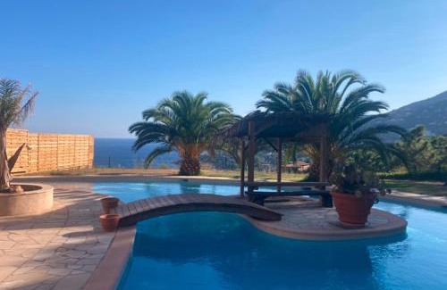 Theoule-sur-Mer Casa | Maison vue mer avec piscine sur la Côte d'Azur
