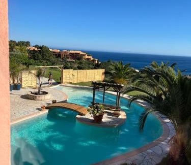 Theoule-sur-Mer Casa | Maison vue mer avec piscine sur la Côte d'Azur
