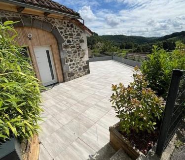 Vezac Casa | Maison vue sur le golf - 5 couchages - Parking gratuit - Grande terrasse