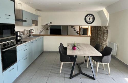 Vezac Casa | Maison vue sur le golf - 5 couchages - Parking gratuit - Grande terrasse