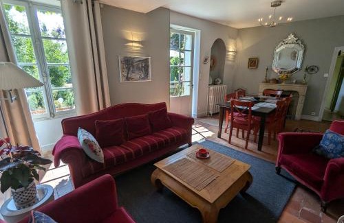 Yevre-le-Chatel Casa | Maison XVIIIe avec jardin privatif - Yèvre le Châtel - FR-1-590-440