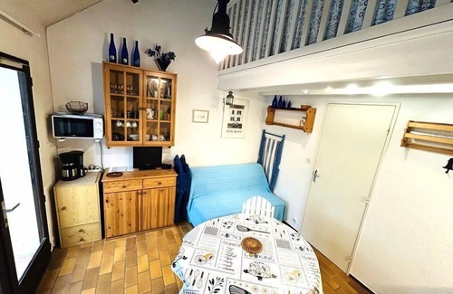 Guidel-Plages Casa | Maisonette 2 rooms Mezzanine 4 people with common outdoor pool, near beach