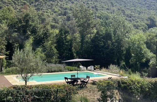 Tourrette-Levens Casa | Maisonette between sea and mountain