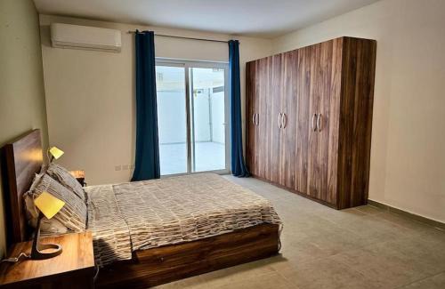Qawra Apartamento | Maisonette Haven Explore Malta