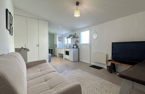 Begles Casa | Maisonette with garden