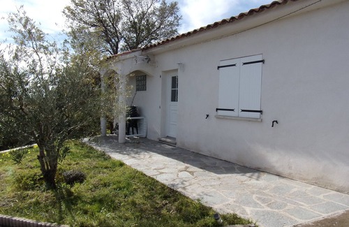 Borgo Apartamento | Maisonnette 60m² between sea and mountainsPool 3 h / day