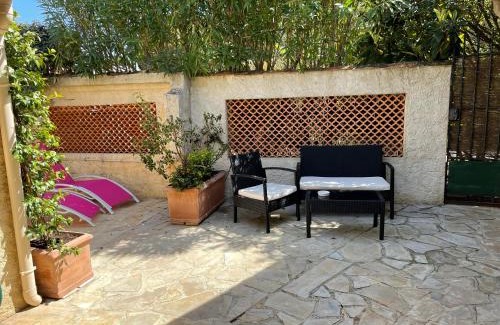 Mandelieu-La-Napoule Casa | Maisonnette au calme et proche mer
