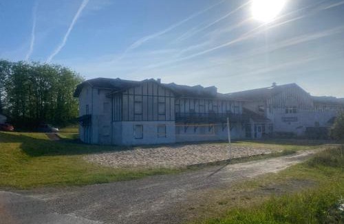 Cassen Complejo | Maisonnette avec terrasse village vacances, Draps en option