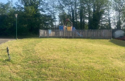 Cassen Complejo | Maisonnette avec terrasse village vacances, Draps en option