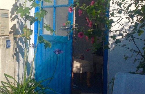 Locquirec Cabaña | Maisonnette Bretonne Typique, Plage à Pieds, Terrasse Fleurie et Parking Privés