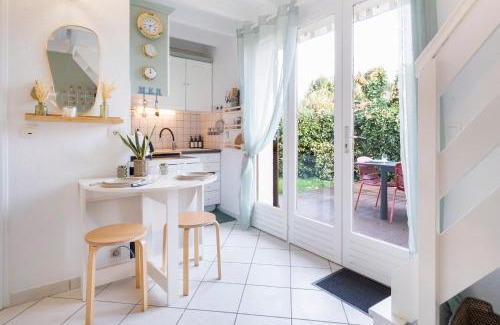 Guerande Casa | Maisonnette conviviale Piscine Activités pour Tous
