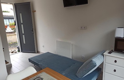 Margny-les-Compiegne Casa | Maisonnette entière et privée, 600m de la gare