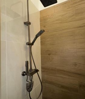 Saint-Andre-de-Lidon Casa | Maisonnette climatisée avec jardin proche océan