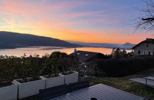 Veyrier-du-Lac Casa | Maisonnette vue panoramique lac d'Annecy
