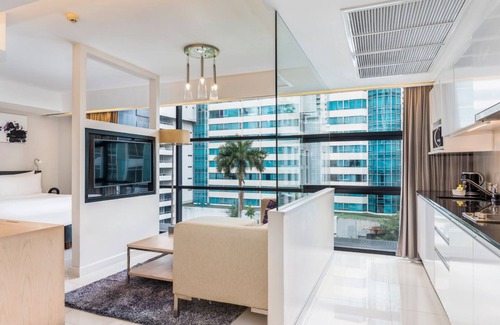 Bangkok Central Business District Hotel | Maitria Hotel Sukhumvit 18 Bangkok