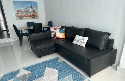 Parque Apartamento | Majestic 2-Bedroom Beachside Suite