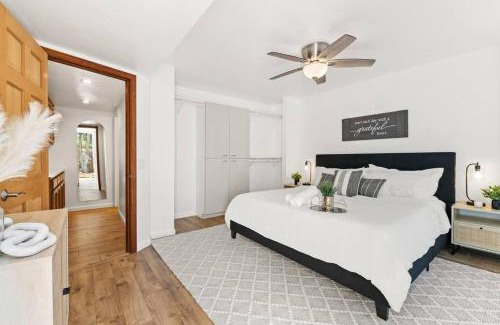 Poway Casa | Majestic 5BR Villa with Guesthouse, Pool & Spa