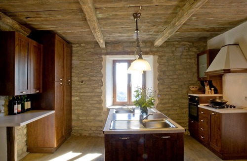 Mombarcaro Cabaña | Gran Villa con mucho carácter
