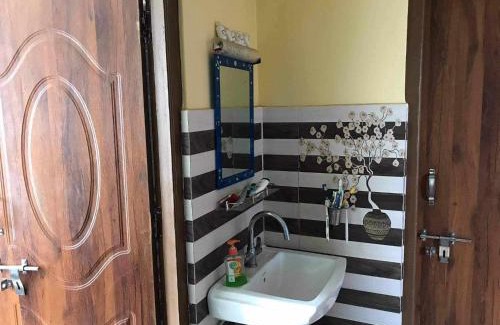 Dhapakhel Apartamento | Majestic nature home 1