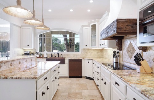 Wetmore Casa | Majestic Oak: Luxury Estate with Private Resort Pool, Hot Tub & Game Room