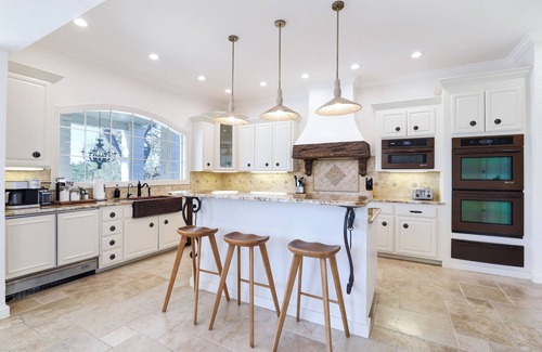 Wetmore Casa | Majestic Oak: Luxury Estate with Private Resort Pool, Hot Tub & Game Room