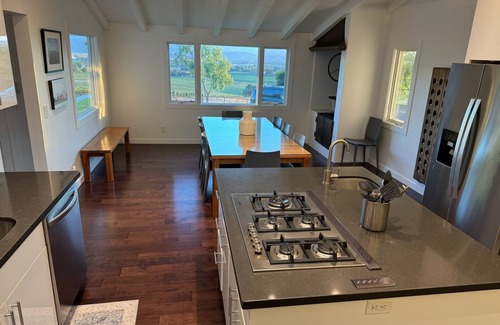 Santa Ynez Casa | Majestuoso rancho con vistas a los acres de viñedos
