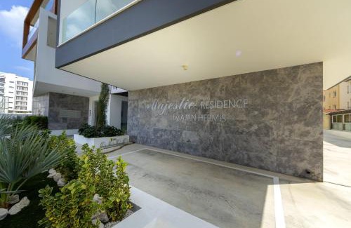 Larnaca Apartamento | Majestic Sunset Salt Lake Views 300m From Beach