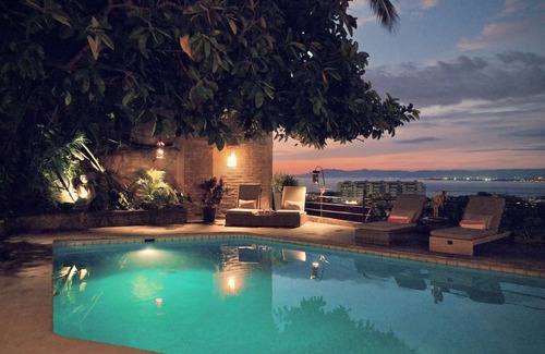 Alta Vista Villa | Majestuosa villa toscana / Impresionantes vistas al agua / Sobre la ZONA ROMÁNTICA / A pie de playa
