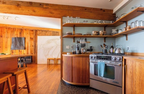 Bakersville Cabina | Cabina moderna ★ Soleado ★ Vista impresionante ★ Internet rápida ★ Estufa de leña a gas