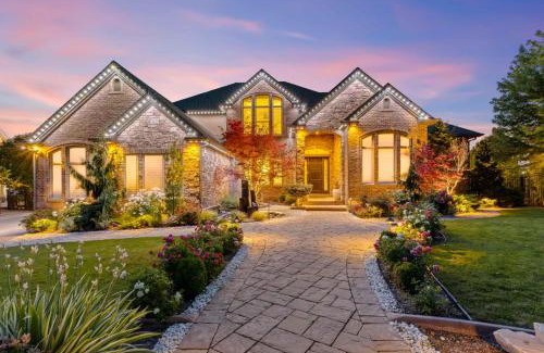 Draper Casa | Majesty Estate in Salt Lake with Private Pool and Sport Court