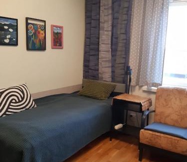 Kuopio Casa | Majoitus keskustassa (Viihtyisä huone kaksiossa)