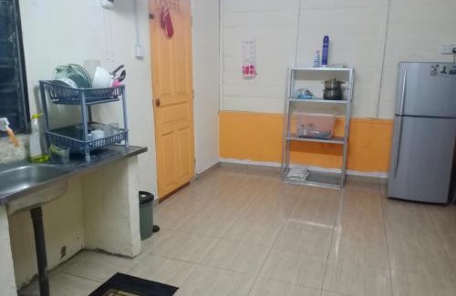 Batu Pahat Casa | Mak Abah Homestay B Parit Raja Batu Pahat