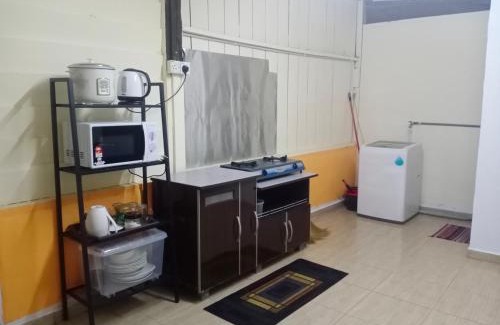 Batu Pahat Casa | Mak Abah Homestay B Parit Raja Batu Pahat