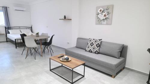 Afra Apartamento | MakaLand Studio Corfu