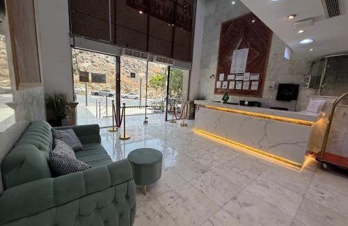 Mizail Hotel | Makan alnoor hotel