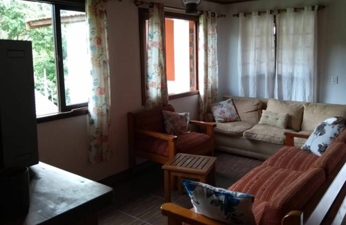 Sao Bento do Sapucai Casa | Make your home office 15 km CJordão in a beautiful farm🏕