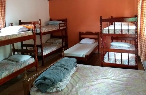 Sao Bento do Sapucai Casa | Make your home office 15 km CJordão in a beautiful farm🏕